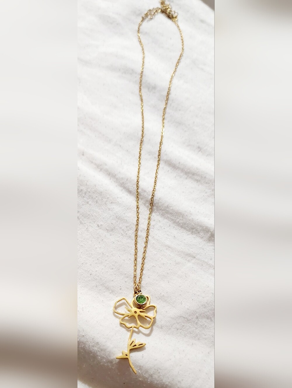 Birth Flower Aug. Gold Flower Pendant Necklace with Green Stone - Women Jewelry